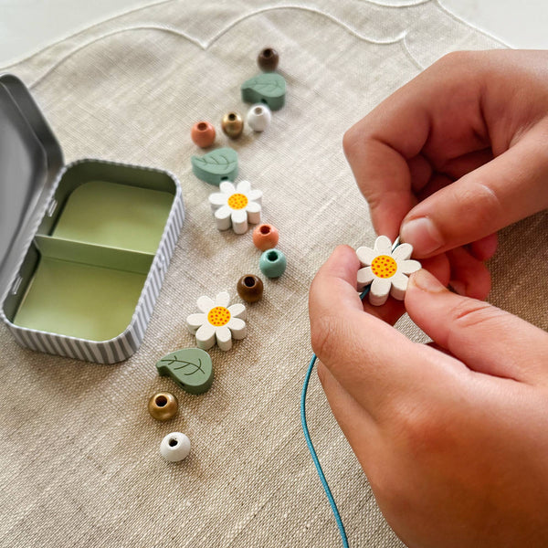 Daisy Chain Bracelets Kit | DIY Gänseblümchen-Armband