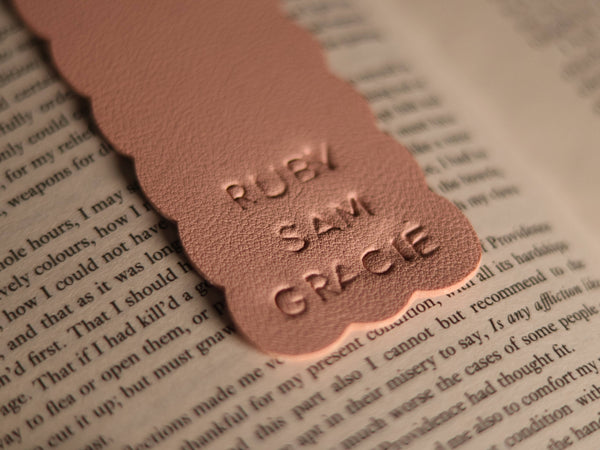 Personalised Bookmarks Kit | Lesezeichen selbst prägen DIY