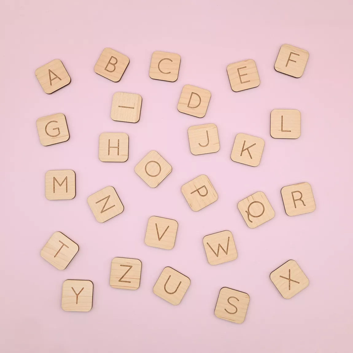 Magnetisches Alphabet aus Holz - 26 Buchstaben