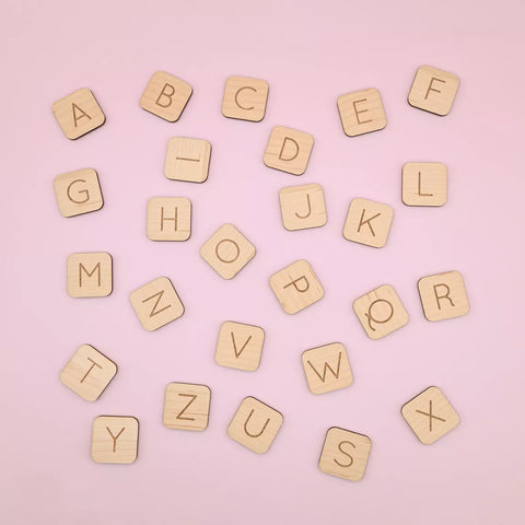 Magnetisches Alphabet aus Holz - 26 Buchstaben