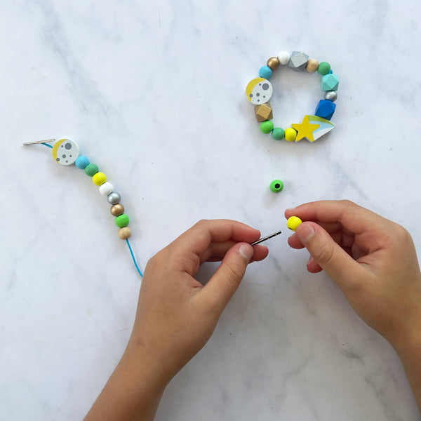 Outer Space bracelet making kit | DIY Perlenset