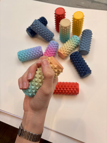 Autschie Spikie | SCHLAURolle rainbow