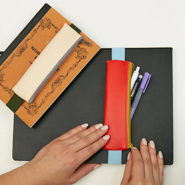 Pencil Pouch | Federpennal mit Gummiband