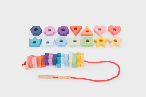 Rainbow Wooden Lacing Shapes | Fädelspiel aus Holz