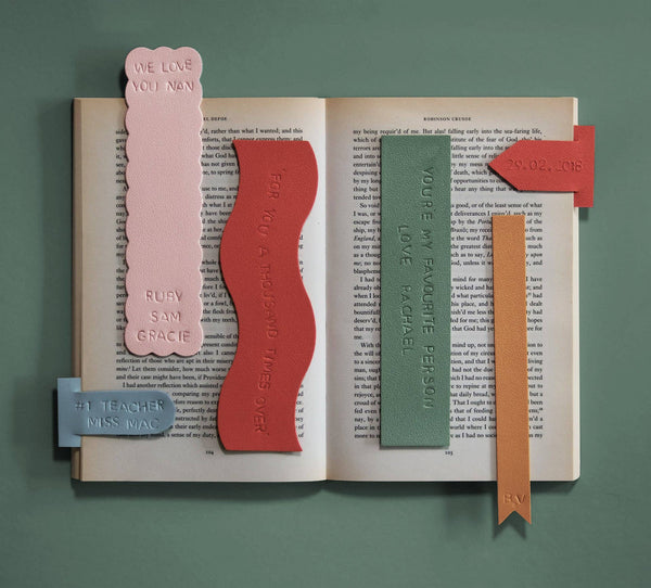 Personalised Bookmarks Kit | Lesezeichen selbst prägen DIY