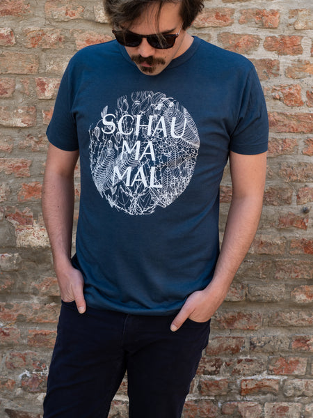 T-Shirt *Schau ma mal* denim blau