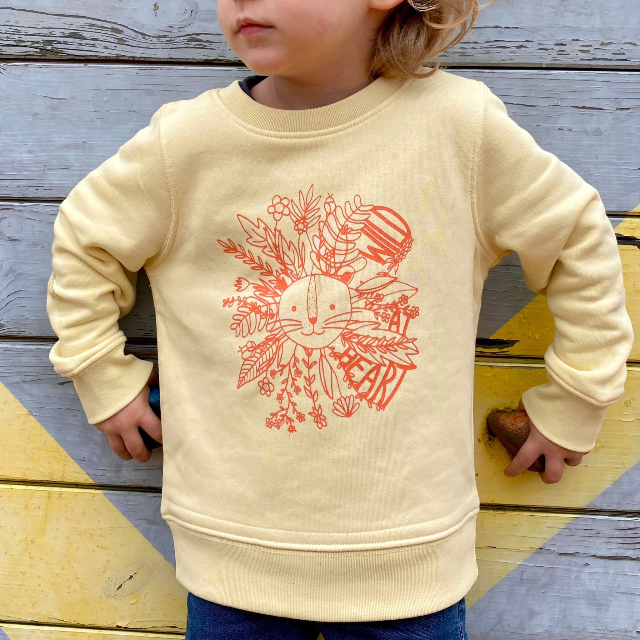 Kinder Sweatshirt *WILD AT HEART* Löwe - butter